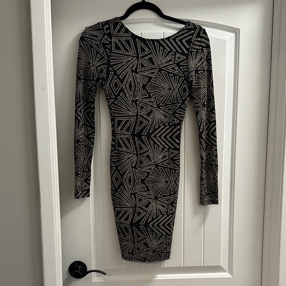Papaya Black and Gold Sparkly Patterned Long Sleeve Dress